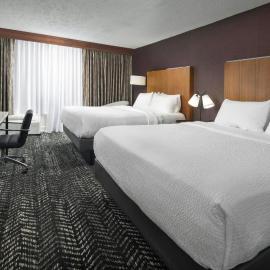 Four Points by Sheraton Kansas City Airport, khách sạn ở Kansas City