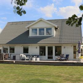 5 star holiday home in Torekov, готель у місті Тореков