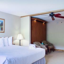 Stellar Location Direct view of Crested Butte Mountain Hot Tub Heated Pool Steam Room Gym