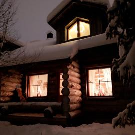 Holiday Home Lumikieppi: Äkäslompolo şehrinde bir otel