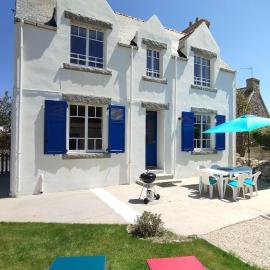 Maison Ker Losa à Saint Guénolé proche plage Pors Carn, hotel v mestu Penmarch