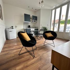 Le Petit Albert - hyper central design studio