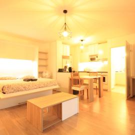 Luxe Neuf - 8mn pied RER C-Paris-Eiffel Tower, Parking Rue Gratuit, Balcon Privé, Matelas Bultex 160x200, Ascenseur, Hôpital d'Arpajon, hótel í Arpajon