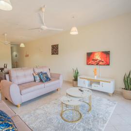 Galu में, होटल Lani Palm Apartment - 3 Min to Beach
