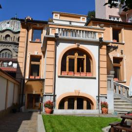 Guest House Secession Style