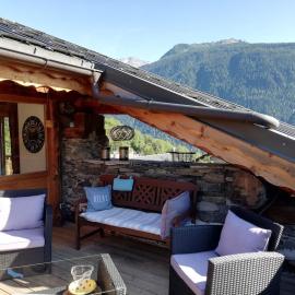 Charmant appartement avec terrasse de toit 2 chambres 4 pers, hotell i Séez