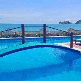 La Paloma Oceanfront Retreat, Hotel in San Patricio - Melaque