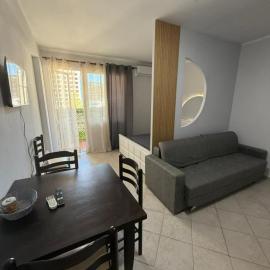 Holiday Apartment Shengjin, hotel in Sakës