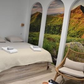 Suite cosy & centrale I Lit queen size I Balnéo, hotel sa Aurillac