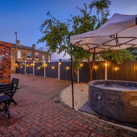 H17B Cosy & Welcoming house & Private parking