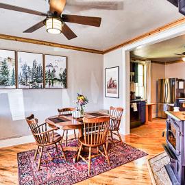 Rustic & Cozy 1BR one block from Main Street, hotel in Leadville
