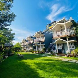The Cristallo Resort, hotel in Shānti Niketan