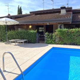 Casa Vacanze IL PORTICCIOLO - Manerba del Garda