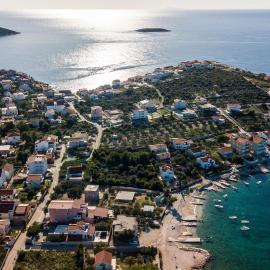 Apartman 3 Majba, hotel in Zaglavice