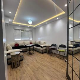 Appartement Meublé à Proximité des Endroits Clés avec arrivée autonome 24h sur 24h