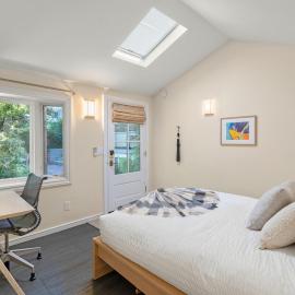 Downtown Palo Alto Gem! Cute, Spotless Guest House