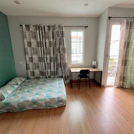 DJ Home, hotel in Ban Ko