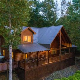 Bear Cove Cabin, hotel a Whittier