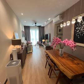Middle Room Only in Bayan Lepas Share Space, hôtel à Bayan Lepas
