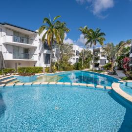 Bright and Airy 2 Bedroom Apartment