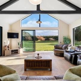 Travellers Retreat Live The Dream, hotel in Arrowtown