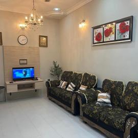 Family friendly flower homestay-3bedroom, ξενοδοχείο σε Gerik