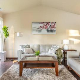 Lynnwood Stunning Newly Build Home, hotel em Lynnwood