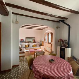 Apartament Colònia Cal Rosal، فندق في بيرغا
