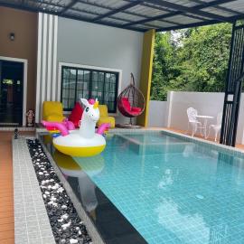 Fiw And Fair Pool Villa Hatyai، فندق في Hat Yai Intl