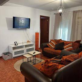 Finca Huerta El Rincón, hotel in Zahara de la Sierra