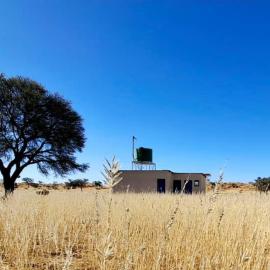 Duineveld Kalahari Camp, hotel v mestu Kalkrand