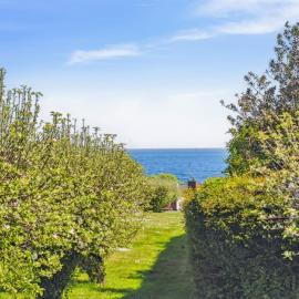 Apartment Bratko - 300m from the sea by Interhome