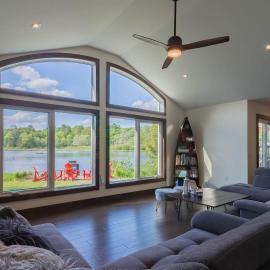 Four Season Waterfront Muskoka Retreat