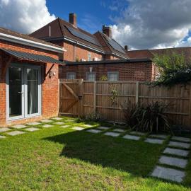 The Cherry Hill Studio - Kitchenette, bathroom, parking and lovely garden
