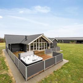 Holiday Home Gertrude - 1-1km to the fjord by Interhome