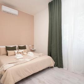 Relais Seriate,10 min Airport Milano-Bergamo, Parking Free e Air Conditioning, hotel in Seriate