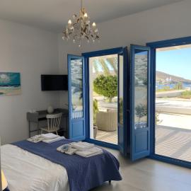 Luxury studio on the beach