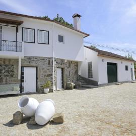 Quinta da Bouça - Casa das Cangas, hotel in Vale de Cambra
