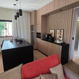 Ekoa Loft Spa, отель в городе Пираи