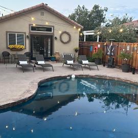 California Cottage، فندق في تراساي