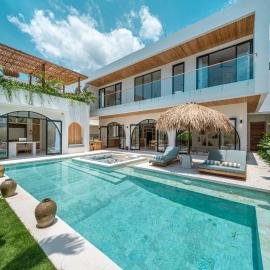 Bimini - Luxury 4BR Private Pool Villa in Canggu with Jacuzzi