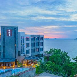 Buan में, होटल Yeonhwamoon Hotel Byeonsan