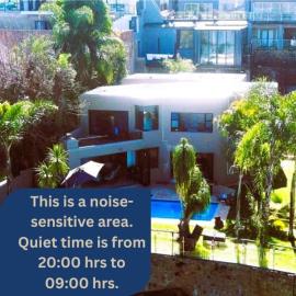 Letamo View - 5 bedroom house, hotel in Hartbeespoort
