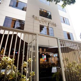 Hotel El Farolito