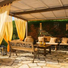Cozy flats in an olive grove by the sandy beach