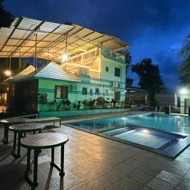 Classy Stay Villa - Karjat, hotel in Dhamni