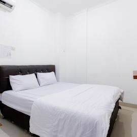 JJ House Mitra RedDoorz