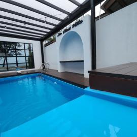 Premium Beachfront Sea Glass Villa with private pool