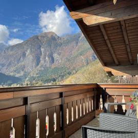 Rifugio romantico per due, hotel v destinaci Pinzolo
