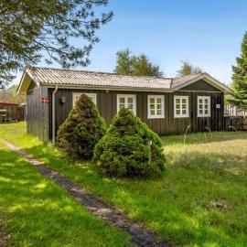 Holiday Home Ingobert - 50m from the sea by Interhome, hotel a Hals